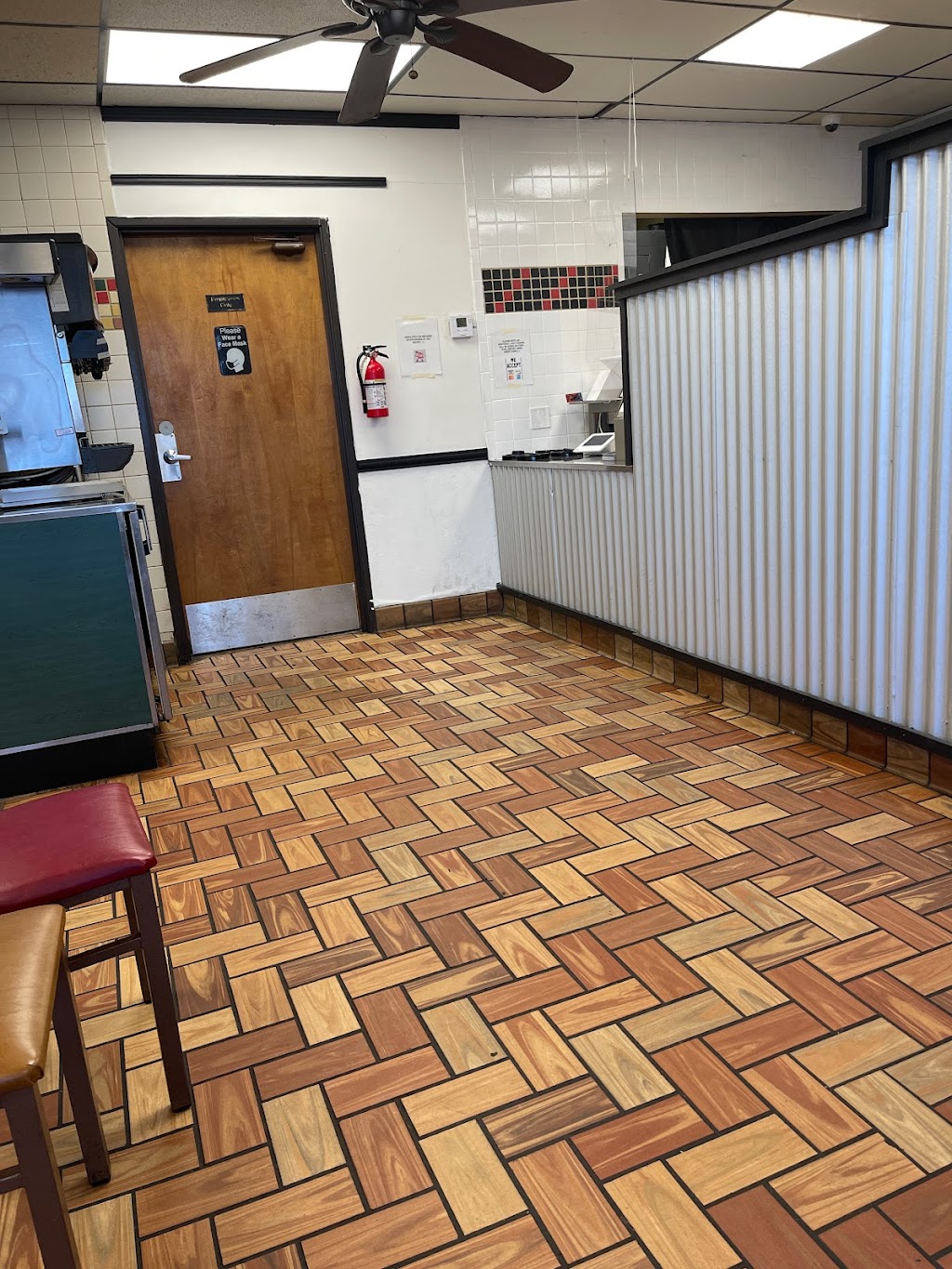 Does BBQ and More | restaurant | 5924 Samuell Blvd, Dallas, TX 75228, USA | 4694668236 OR +1 469-466-8236