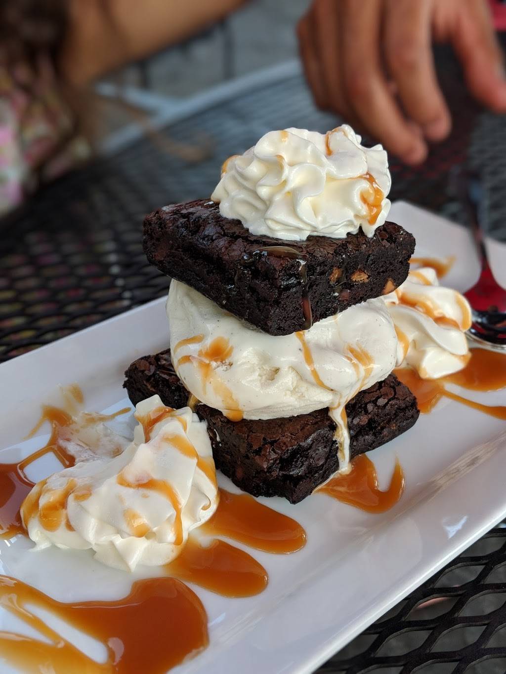 The Grub Gastro Pub | restaurant | 1090 Alpharetta St, Roswell, GA 30075, USA | 6783369205 OR +1 678-336-9205