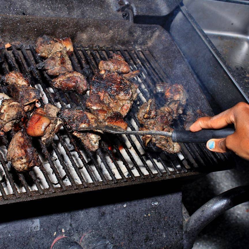 Dollys caribbean takeout | restaurant | 1600 S Dixie Hwy Unit G, Lake Worth, FL 33460, USA | 5619833902 OR +1 561-983-3902