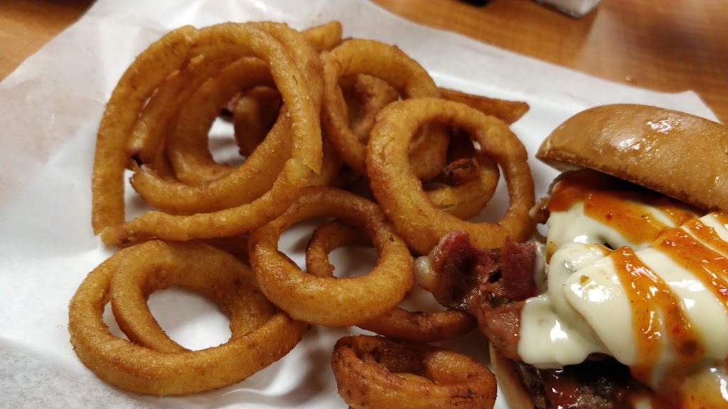 Peg Leg | Handmade Burgers & Fries | restaurant | 2621 W Main St, Russellville, AR 72801, USA | 4796921869 OR +1 479-692-1869