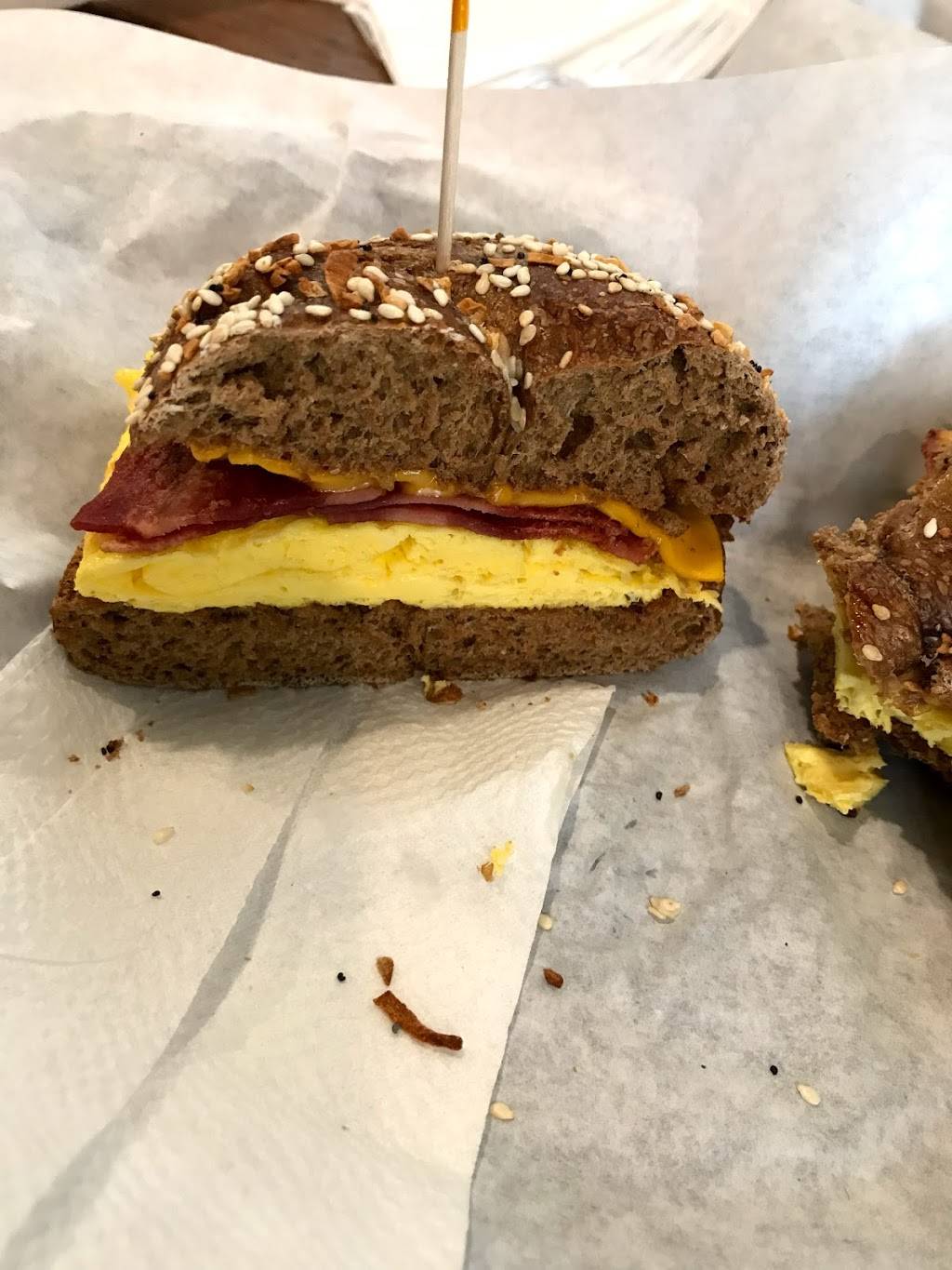 Sams Bagels | bakery | 2905 Main St, Santa Monica, CA 90405, USA | 3103926373 OR +1 310-392-6373