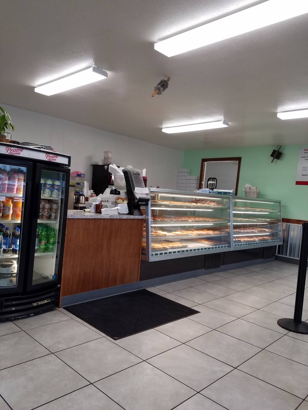 Tastys Donuts | restaurant | 441 W North St, Kendallville, IN 46755, USA | 2603491928 OR +1 260-349-1928