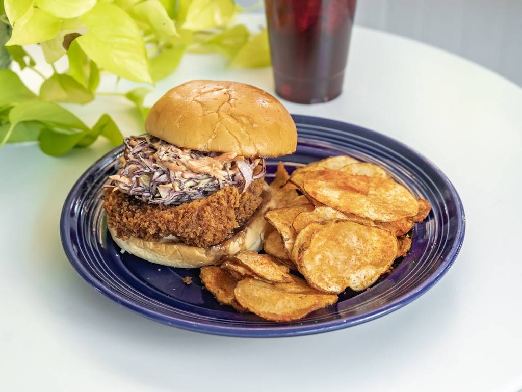 Gentle Perch | restaurant | 112 Graham Ave, Brooklyn, NY 11206, USA | 9292980041 OR +1 929-298-0041