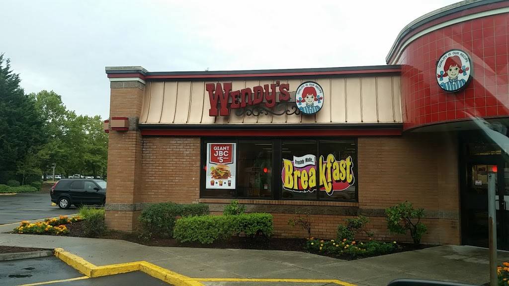 Wendys | restaurant | 6331 S 212th St, Kent, WA 98032, USA | 2533955634 OR +1 253-395-5634