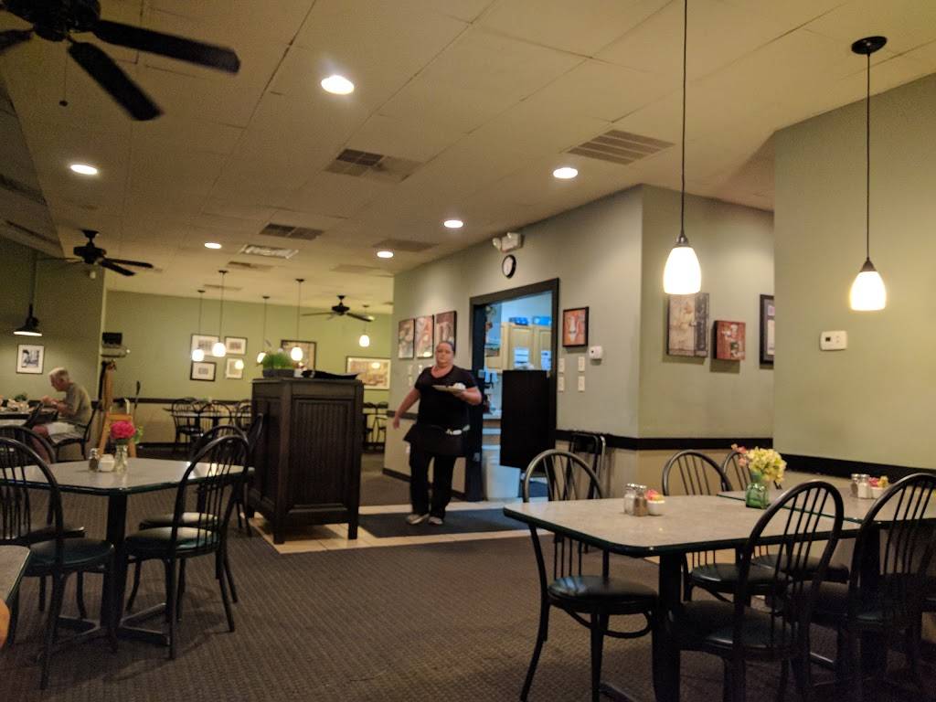 Angies Family Restaurant | restaurant | 335 Centerville Turnpike S # C, Chesapeake, VA 23322, USA | 7574829614 OR +1 757-482-9614