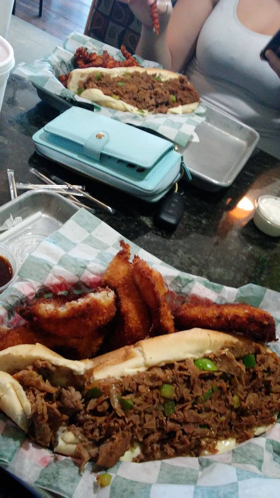 Chartroose Caboose | restaurant | 12976 W 87th St Pkwy, Lenexa, KS 66215, USA | 9136600180 OR +1 913-660-0180