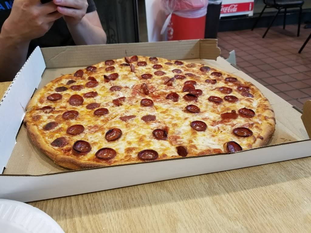 Mustachios Pizzeria | restaurant | 2701 Elmwood Ave, Buffalo, NY 14217, USA | 7168748909 OR +1 716-874-8909