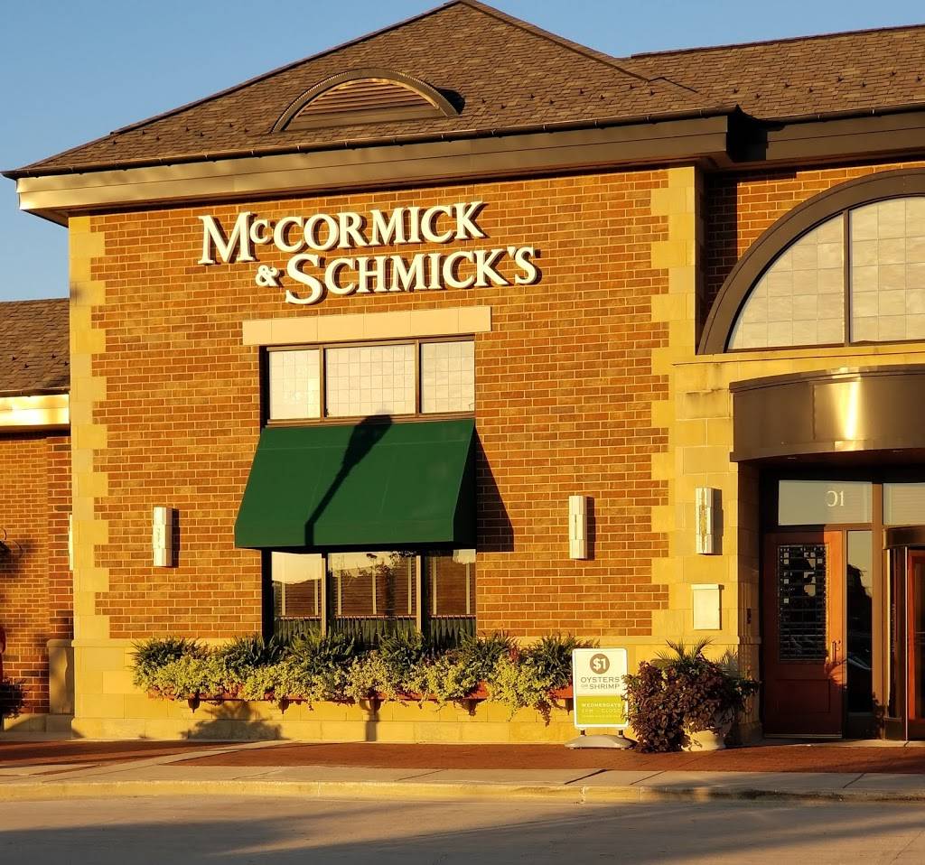 McCormick & Schmicks Seafood & Steaks | restaurant | 3001 Butterfield Rd, Oak Brook, IL 60523, USA | 6305713700 OR +1 630-571-3700