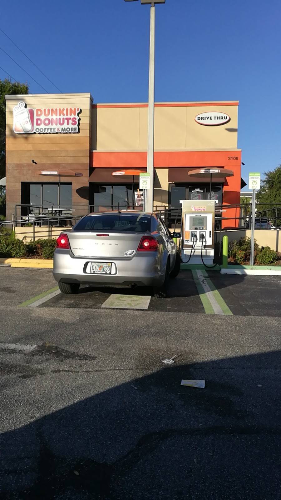 Dunkin | cafe | 3108 US Hwy 98 N, Lakeland, FL 33805, USA | 8636889777 OR +1 863-688-9777