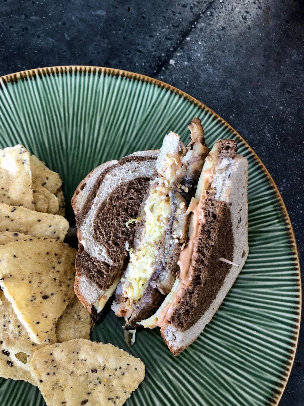 Plantology Cafe | restaurant | 1013 Atlantic Blvd, Atlantic Beach, FL 32233, USA | 9043727818 OR +1 904-372-7818