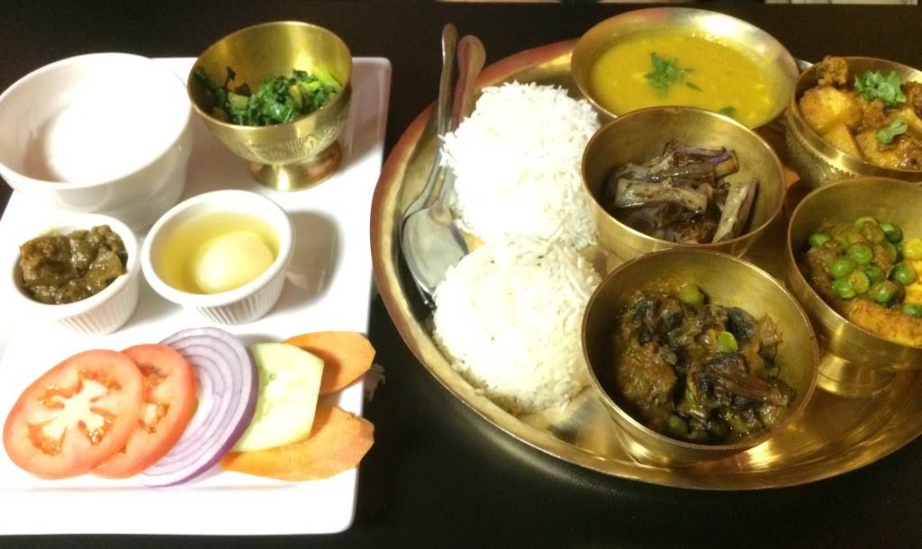 Rajdhani Groceries and Cafe | restaurant | 5604 Nolensville Pike, Nashville, TN 37211, USA | 6156102885 OR +1 615-610-2885