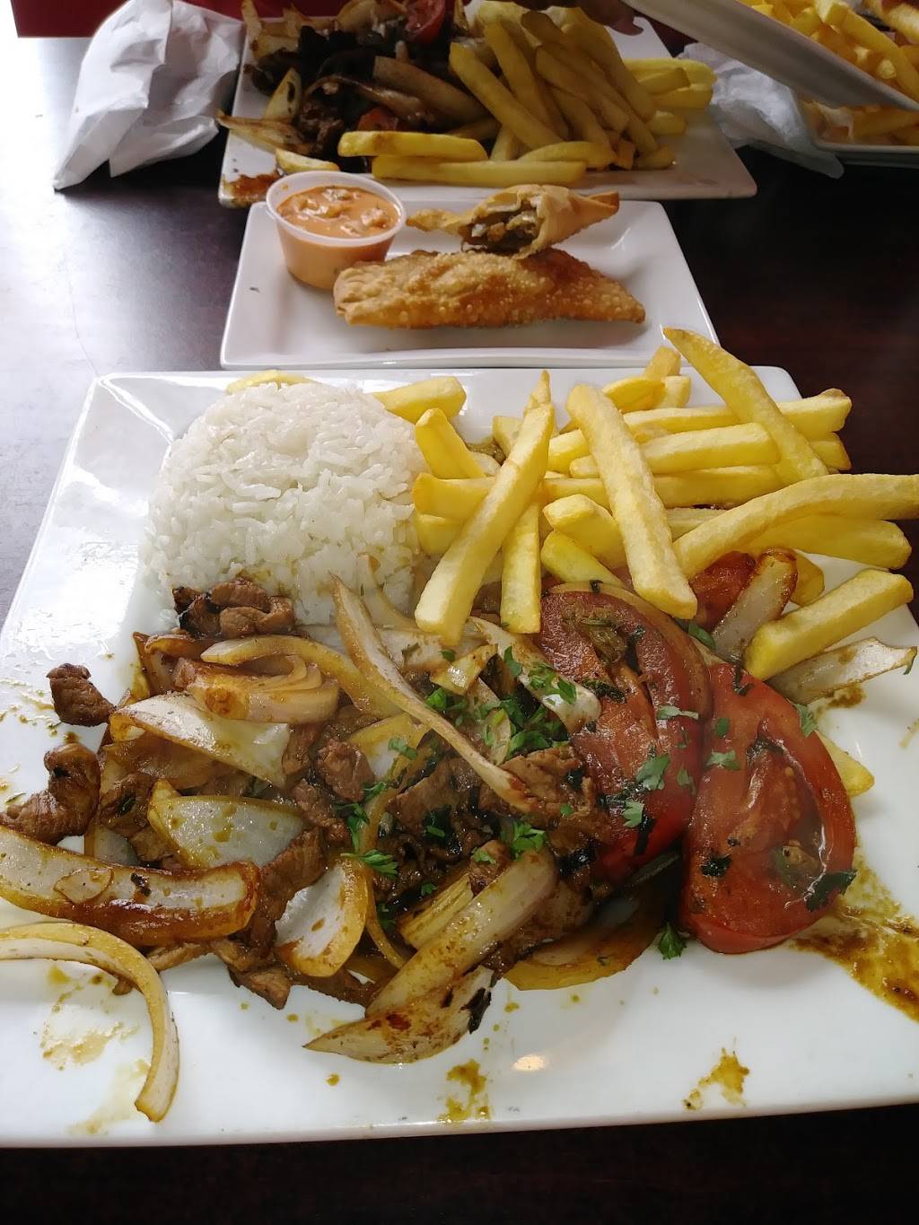 La Granja Restaurant | restaurant | 2809 W Vine St, Kissimmee, FL 34741, USA | 4072018146 OR +1 407-201-8146