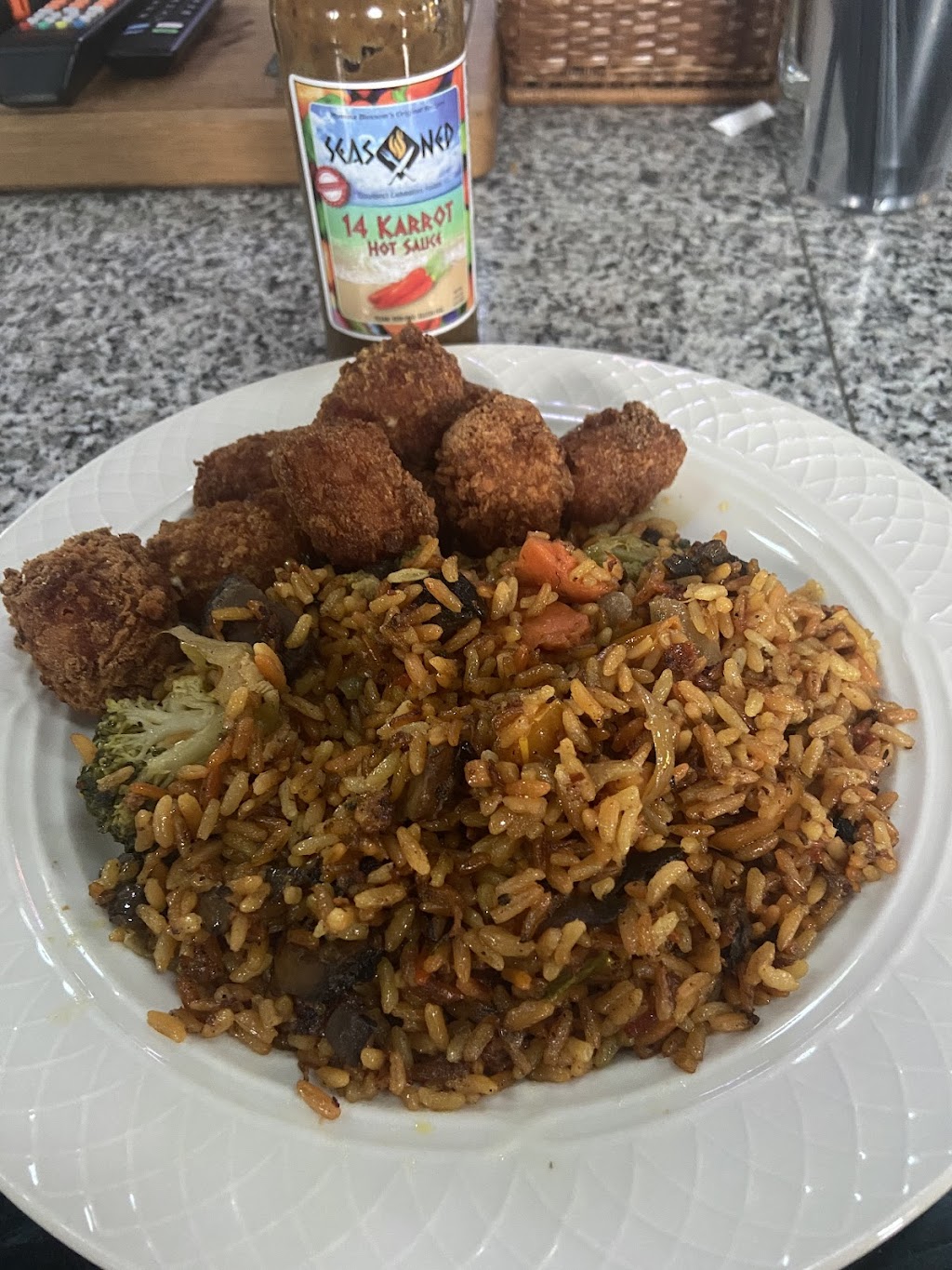 Seasoned Delicious Foods | restaurant | 11 Lohmaier Ln, Lake Katrine, NY 12449, USA | 8458023317 OR +1 845-802-3317