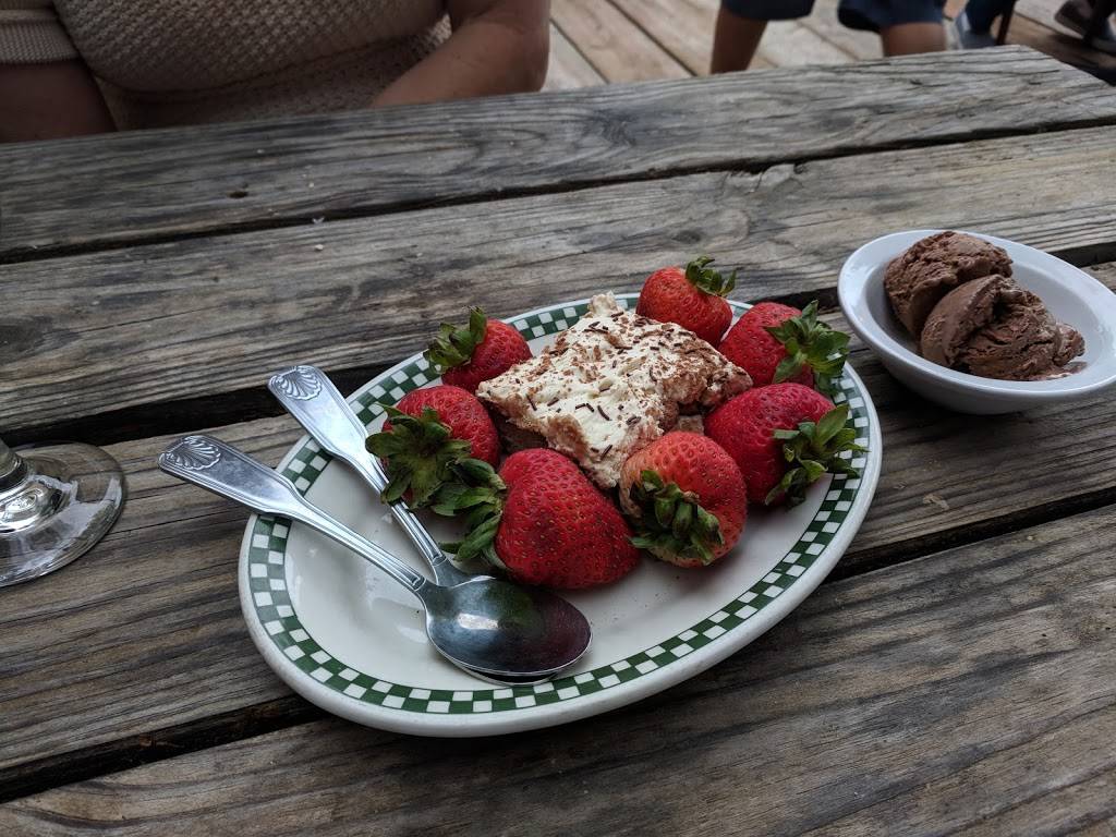 Zouave Restaurant | restaurant | 2615 NE 65th St, Seattle, WA 98115, USA | 2065257747 OR +1 206-525-7747