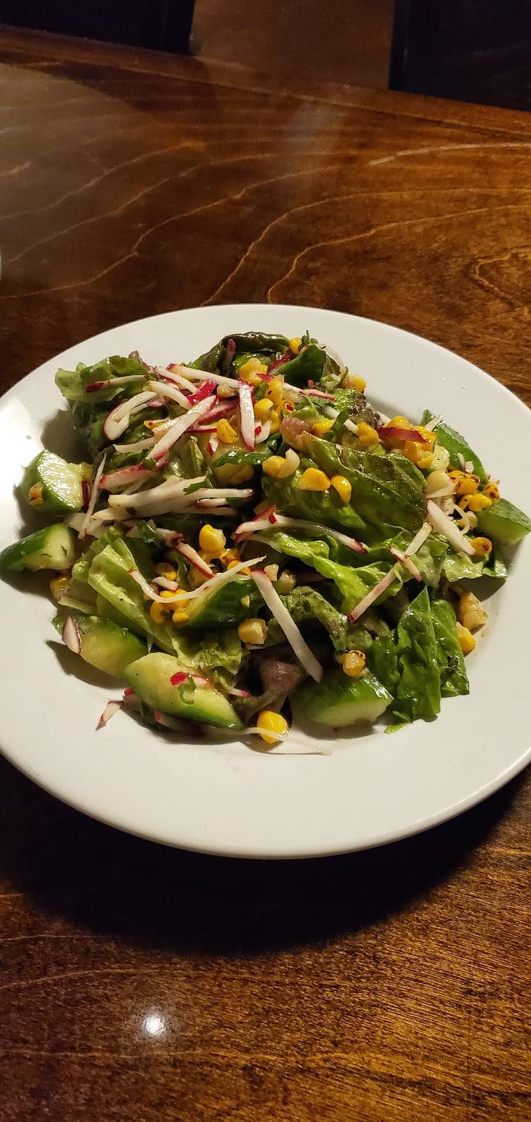 WayWard Fox | restaurant | 12 W University Ave, Gainesville, FL 32601, USA | 3523779468 OR +1 352-377-9468