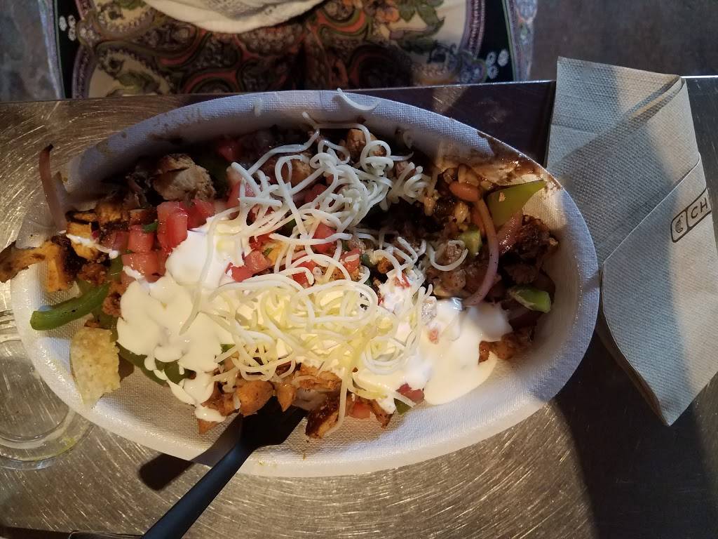 Chipotle Mexican Grill | restaurant | 9408 Skokie Blvd, Skokie, IL 60077, USA | 8476790025 OR +1 847-679-0025