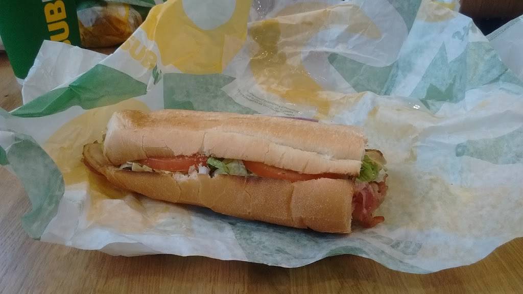 Subway Restaurants | restaurant | Pilot Travel Center, 6830 OH-123, Franklin, OH 45005, USA | 9377464409 OR +1 937-746-4409