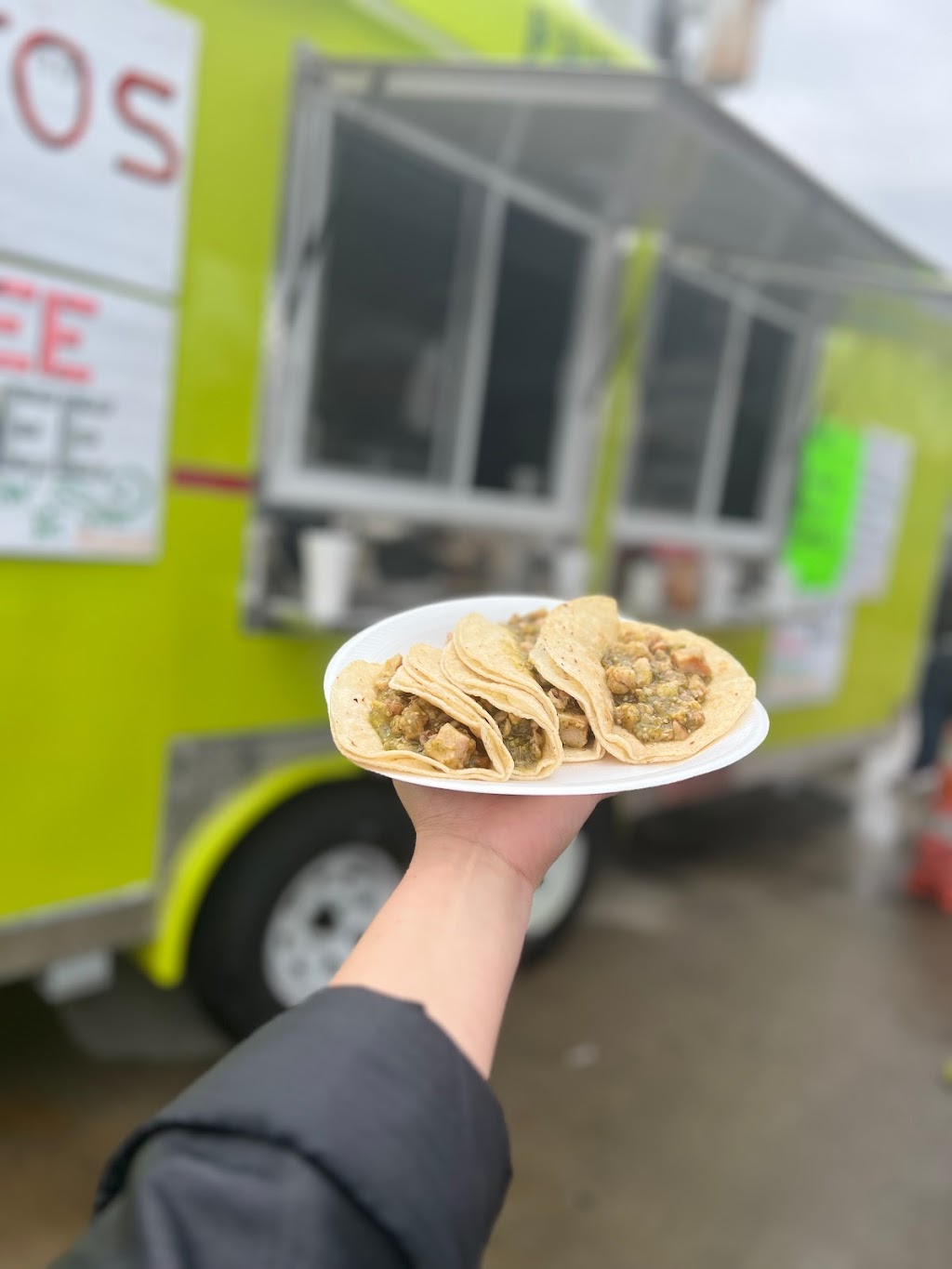 Burricos & More | restaurant | 12038 Veterans Memorial Dr, Houston, TX 77067, USA | 8328992604 OR +1 832-899-2604