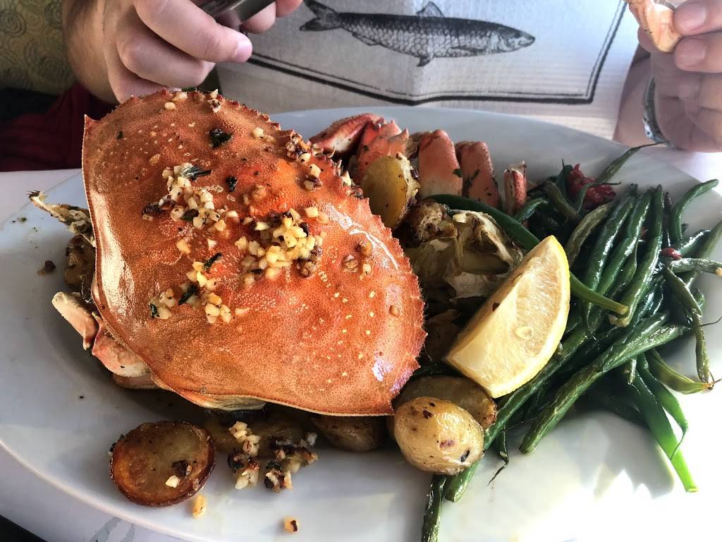 Fog Harbor Fish House | restaurant | The Embarcadero, San Francisco, CA 94133, USA | 4154212442 OR +1 415-421-2442