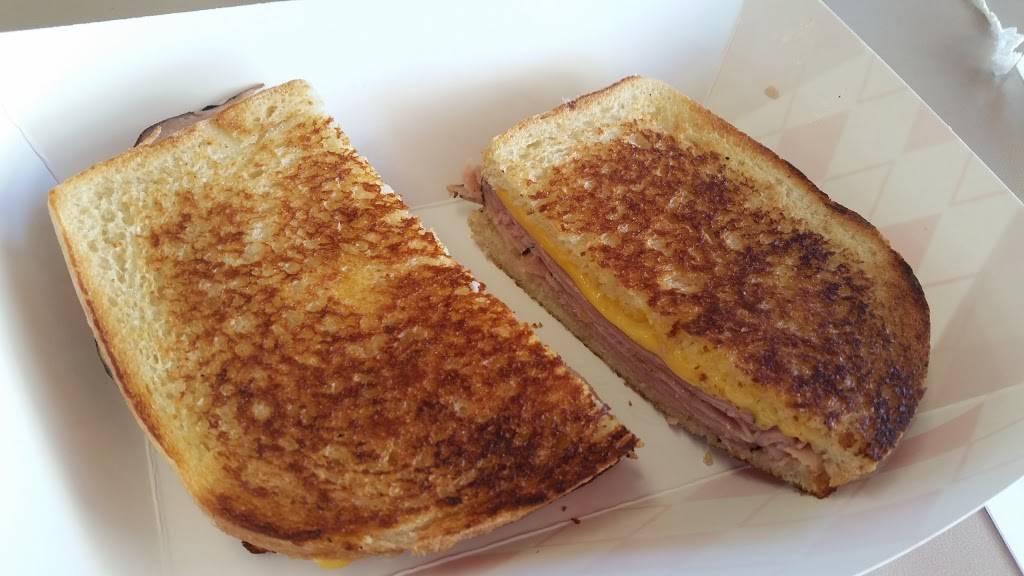 Gulartes Pizza & Deli | restaurant | 670 Pleasant Valley Rd, Diamond Springs, CA 95619, USA | 5306260550 OR +1 530-626-0550