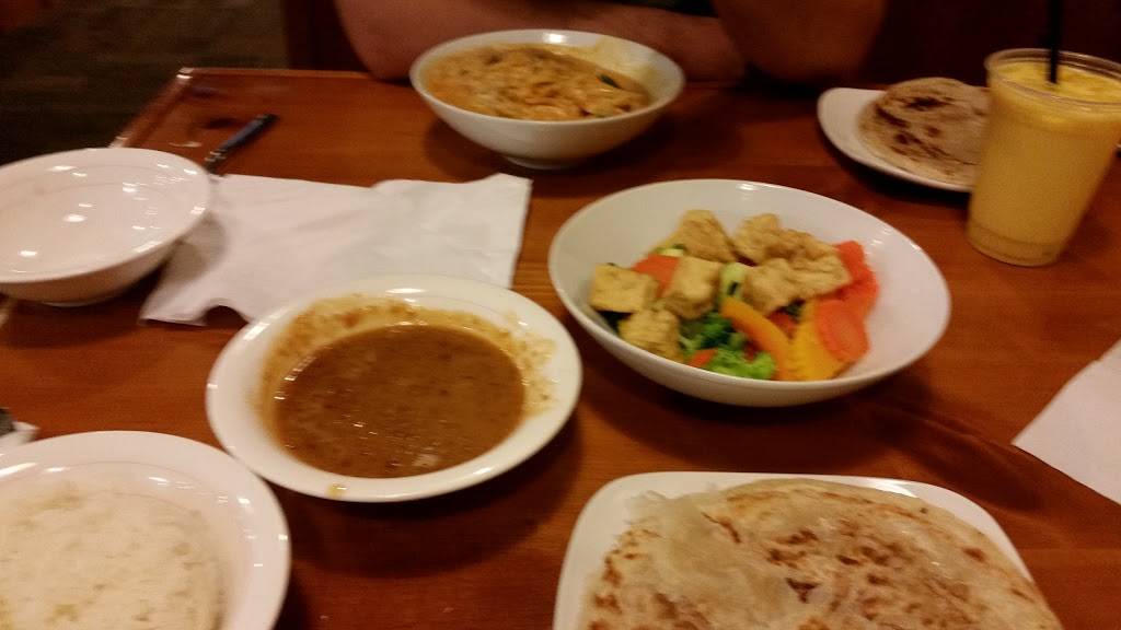 Curry in the Box - University Ave | restaurant | 3519 University Ave, Madison, WI 53705, USA | 6082381900 OR +1 608-238-1900