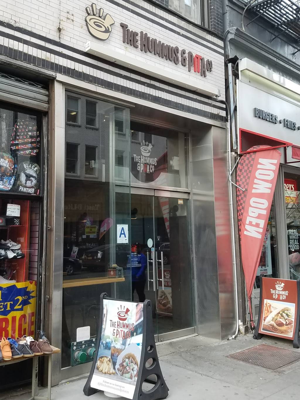 The Hummus & Pita Co. | restaurant | 79 Chambers St, New York, NY 10007, USA | 2125716700 OR +1 212-571-6700