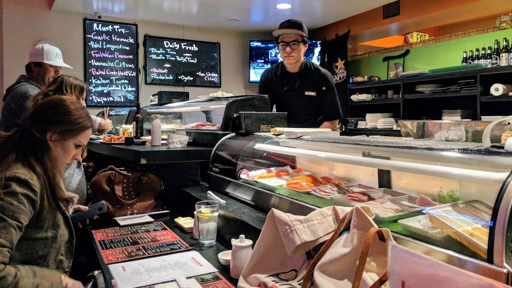 Sushi Dan | restaurant | 11056 Ventura Blvd, Studio City, CA 91604, USA | 8189852254 OR +1 818-985-2254