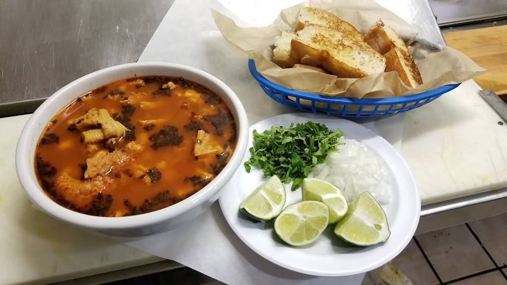 Taqueria Sanchez Restaurant | restaurant | 2630 E 46th Ave, Denver, CO 80216, USA | 3033330307 OR +1 303-333-0307