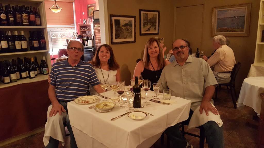 Nancy Kelly’s Restaurant | restaurant | 230 US-31, Pellston, MI 49769, USA | 2315397100 OR +1 231-539-7100