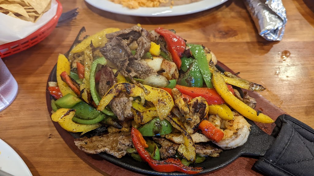 Mi Ranchito Mexican food | restaurant | 1 S Main St, Colfax, CA 95713, USA | 9168928951 OR +1 916-892-8951