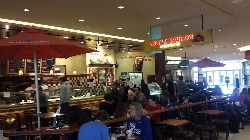 Tony & Brunos | restaurant | 2284 Northbrook Ct, Northbrook, IL 60062, USA | 8474984510 OR +1 847-498-4510