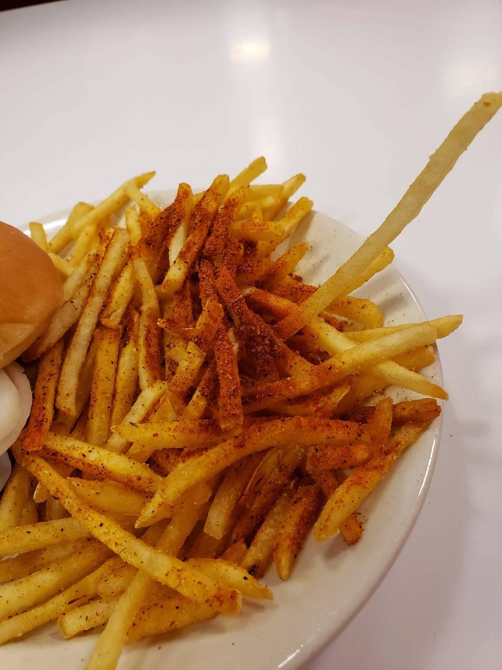 Steak n Shake | restaurant | 9530 Diamond Centre Dr, Mentor, OH 44060, USA | 4406398734 OR +1 440-639-8734