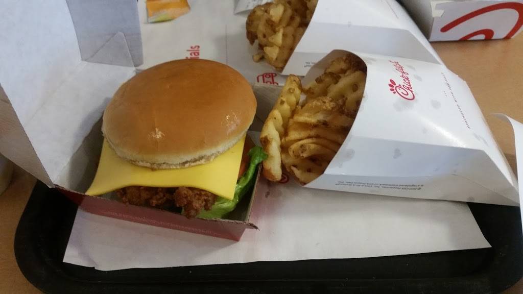 Chick-fil-A | restaurant | 1613 Church St, Conway, SC 29526, USA | 8434880042 OR +1 843-488-0042