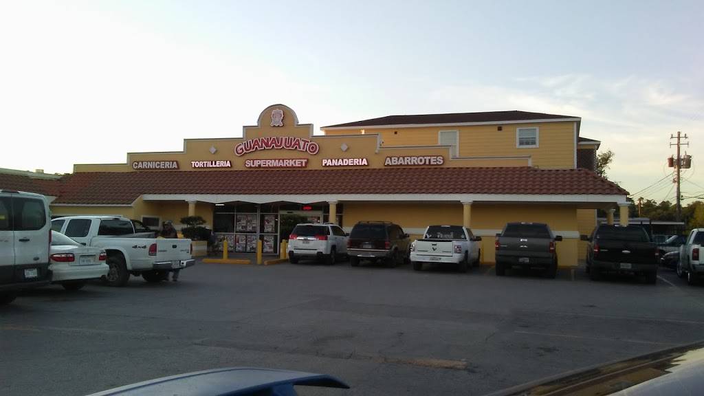 Guanajuato Supermarket | bakery | 5429 E Mt Houston Rd, Houston, TX 77093, USA | 2814422363 OR +1 281-442-2363