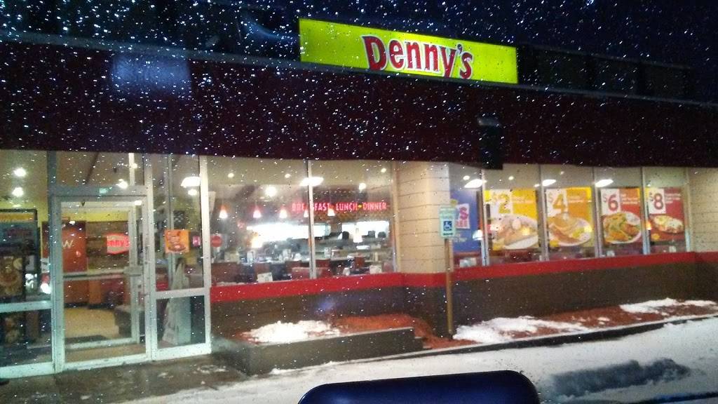 Dennys | restaurant | 467 Memorial Dr, Chicopee, MA 01020, USA | 4135926059 OR +1 413-592-6059