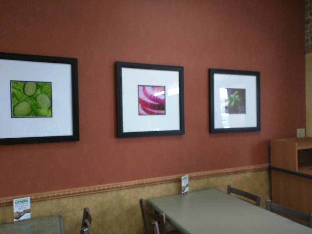 Subway Restaurants | restaurant | 2548 Wigwam Parkway Ste A6 Pecos, Legacy Plaza, Henderson, NV 89074, USA | 7028966282 OR +1 702-896-6282