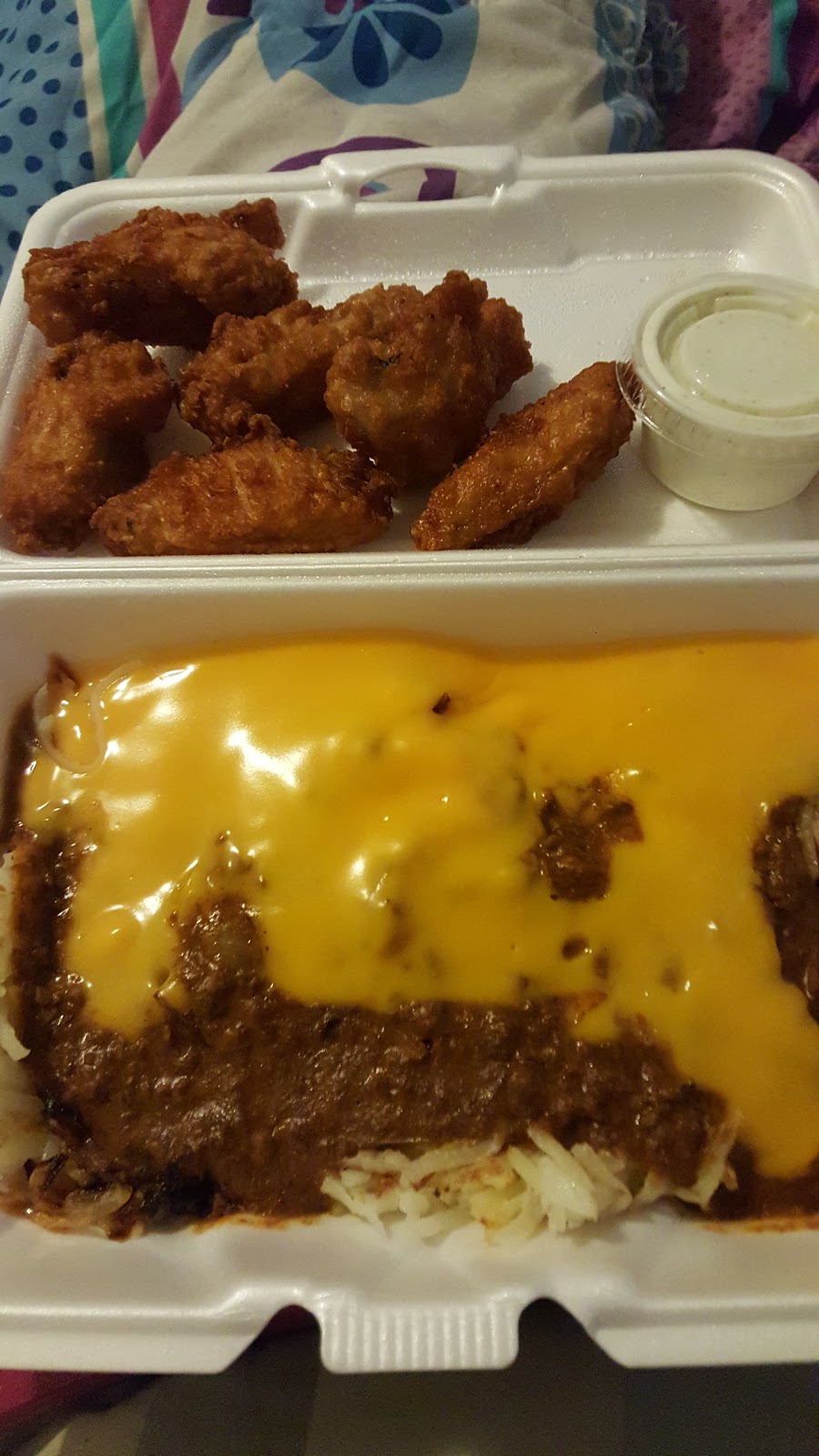 Rivercrest Family Dining | restaurant | 37531 Harper Ave, Clinton Twp, MI 48036, USA | 5864633335 OR +1 586-463-3335