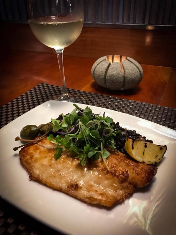 Rocks Landing | restaurant | 1577 Crystal Dr, Frankfort, MI 49635, USA | 2313990158 OR +1 231-399-0158