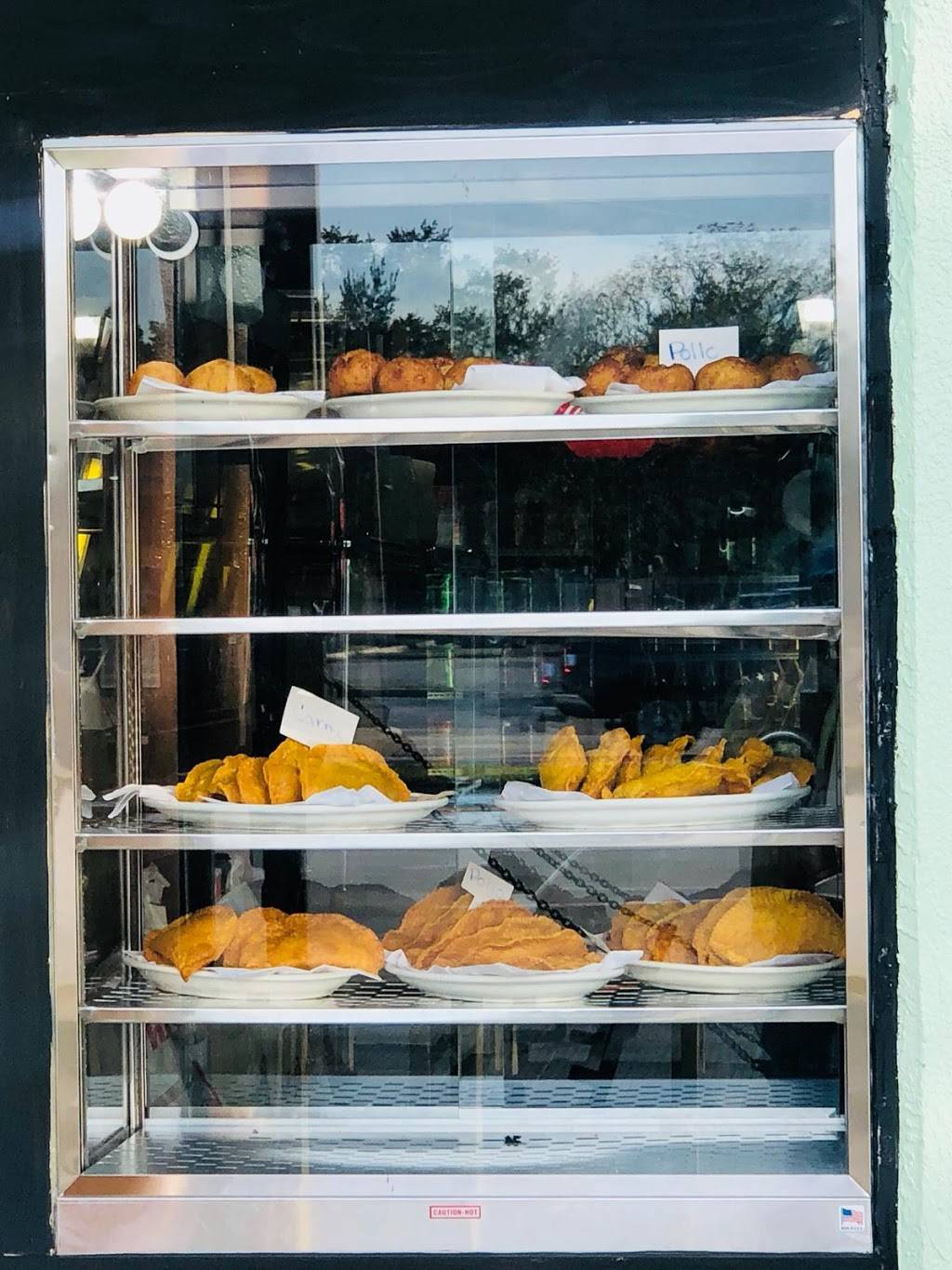 Tropical Restaurat Fried Chicken | restaurant | 507 W Vine St, Kissimmee, FL 34741, USA | 4072013717 OR +1 407-201-3717