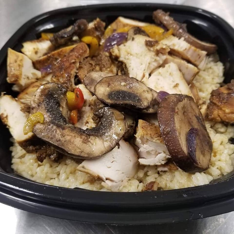 Big Mamas Kitchen & Catering LLC | restaurant | 135 N Kedzie Ave, Chicago, IL 60612, USA | 7732341057 OR +1 773-234-1057