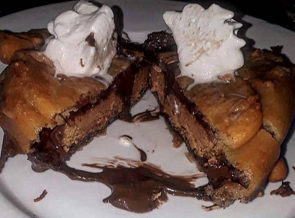 G.W. Sharkeys Raw Bar and Grill | restaurant | 10365 Royal Palm Blvd, Coral Springs, FL 33065, USA | 9543419990 OR +1 954-341-9990