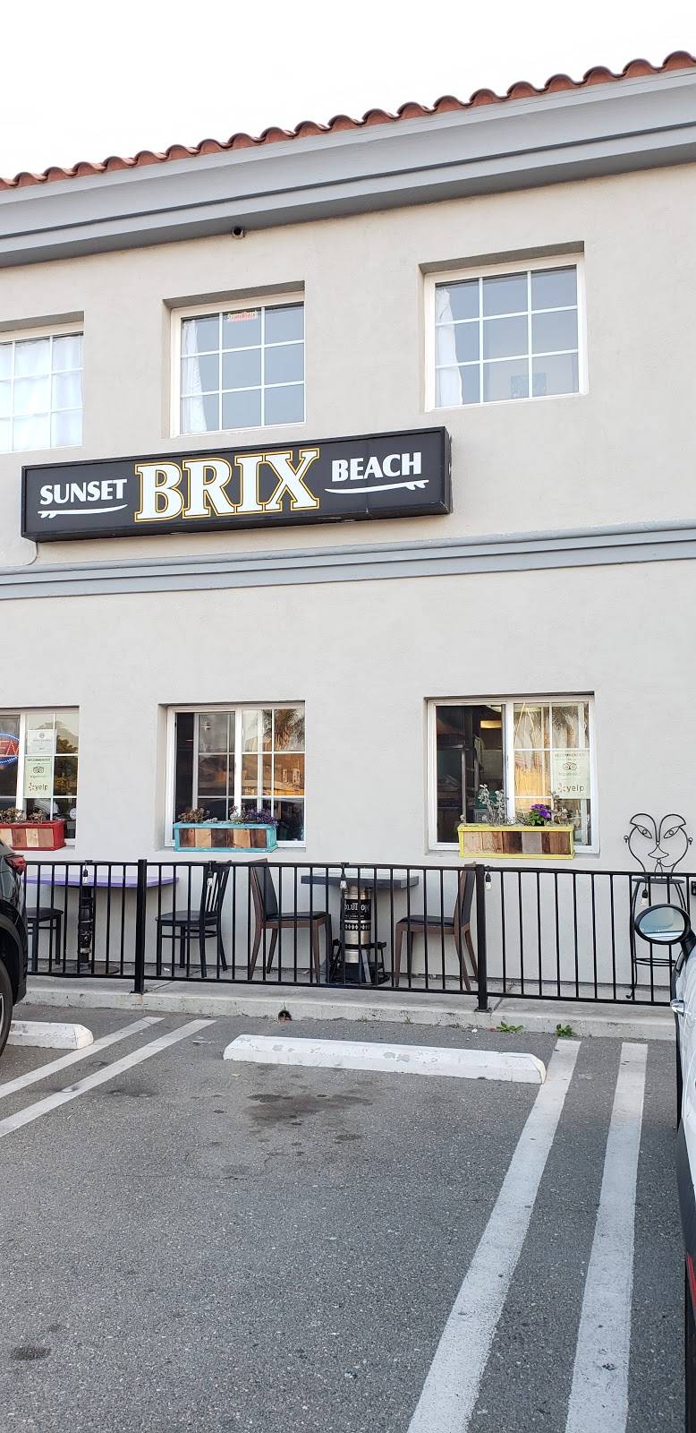Brix Sunset Beach | restaurant | 16635 Pacific Coast Hwy, Huntington Beach, CA 92649, USA | 5624460000 OR +1 562-446-0000