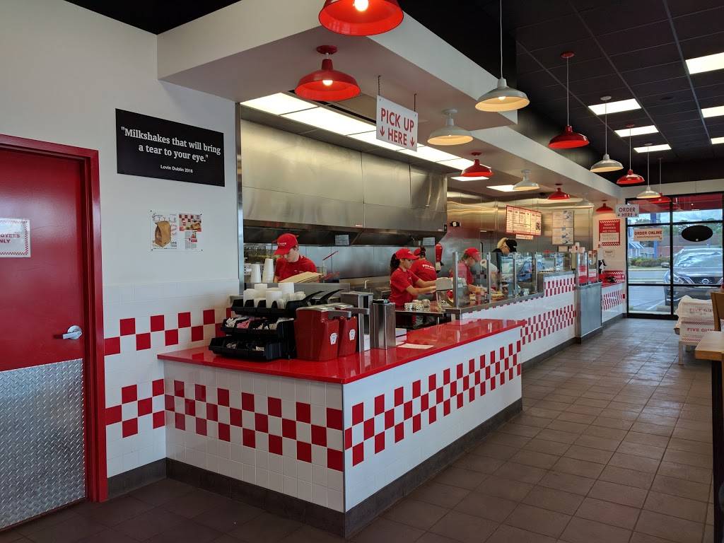 Five Guys | restaurant | 1675 N National Rd, Columbus, IN 47201, USA | 8126573788 OR +1 812-657-3788