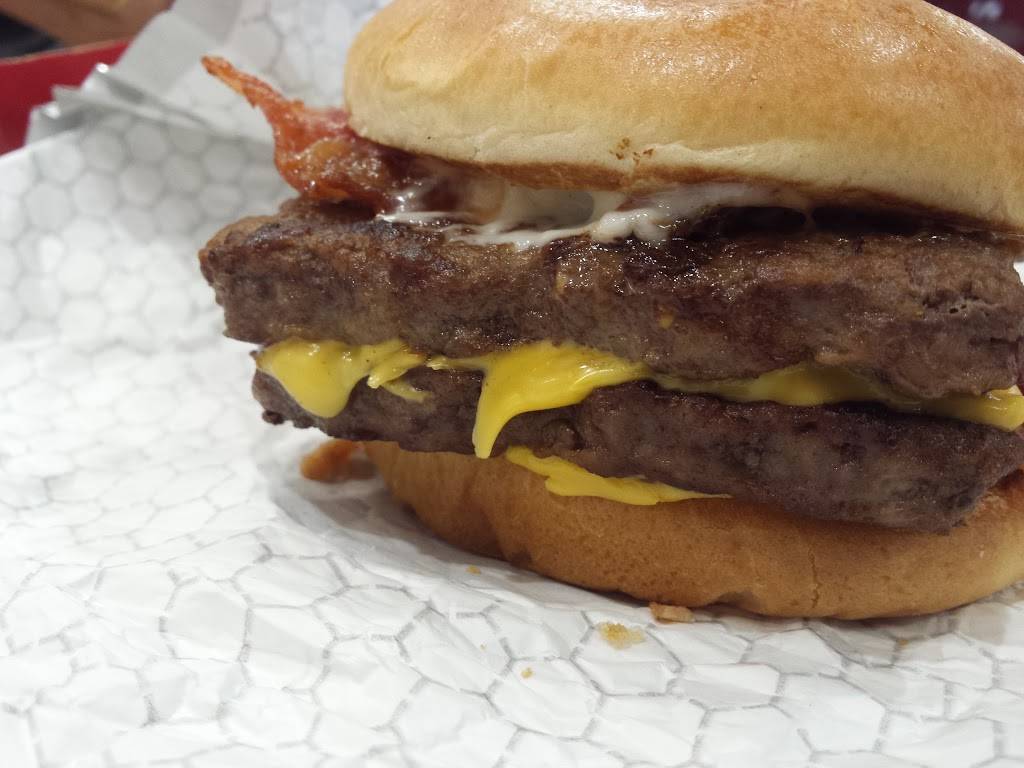 Wendys | restaurant | 12421 N Mopac Expy, Austin, TX 78758, USA | 5125962572 OR +1 512-596-2572