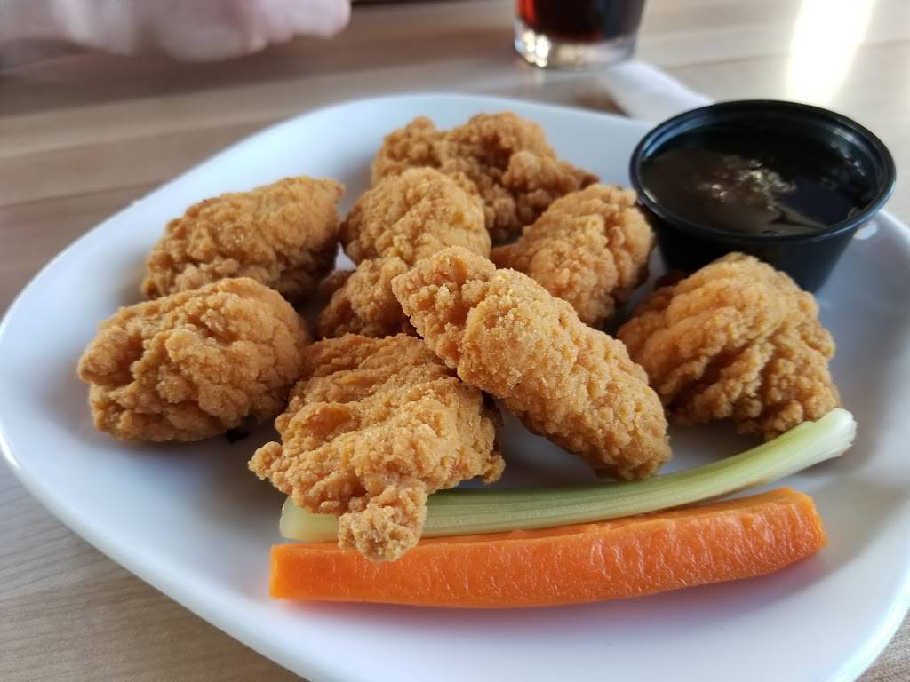 Boston Pizza | restaurant | 1108B Pembroke St E, Pembroke, ON K8A 8P7, Canada | 6137358778 OR +1 613-735-8778