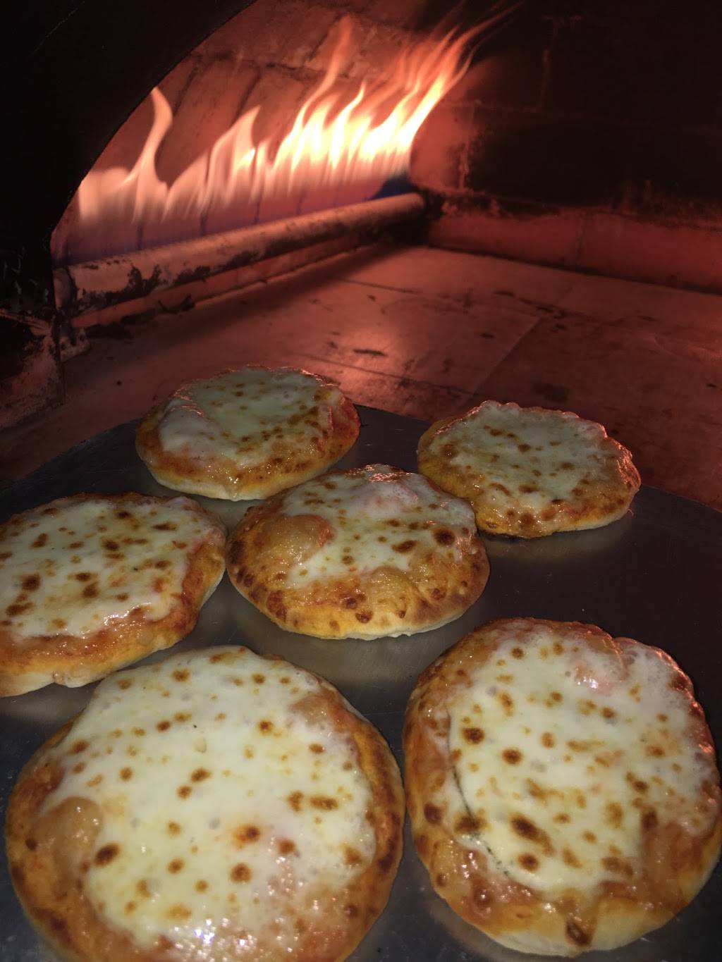 House of Shawarma | restaurant | 128 Sycamore St, Wyandotte, MI 48192, USA | 7343241185 OR +1 734-324-1185