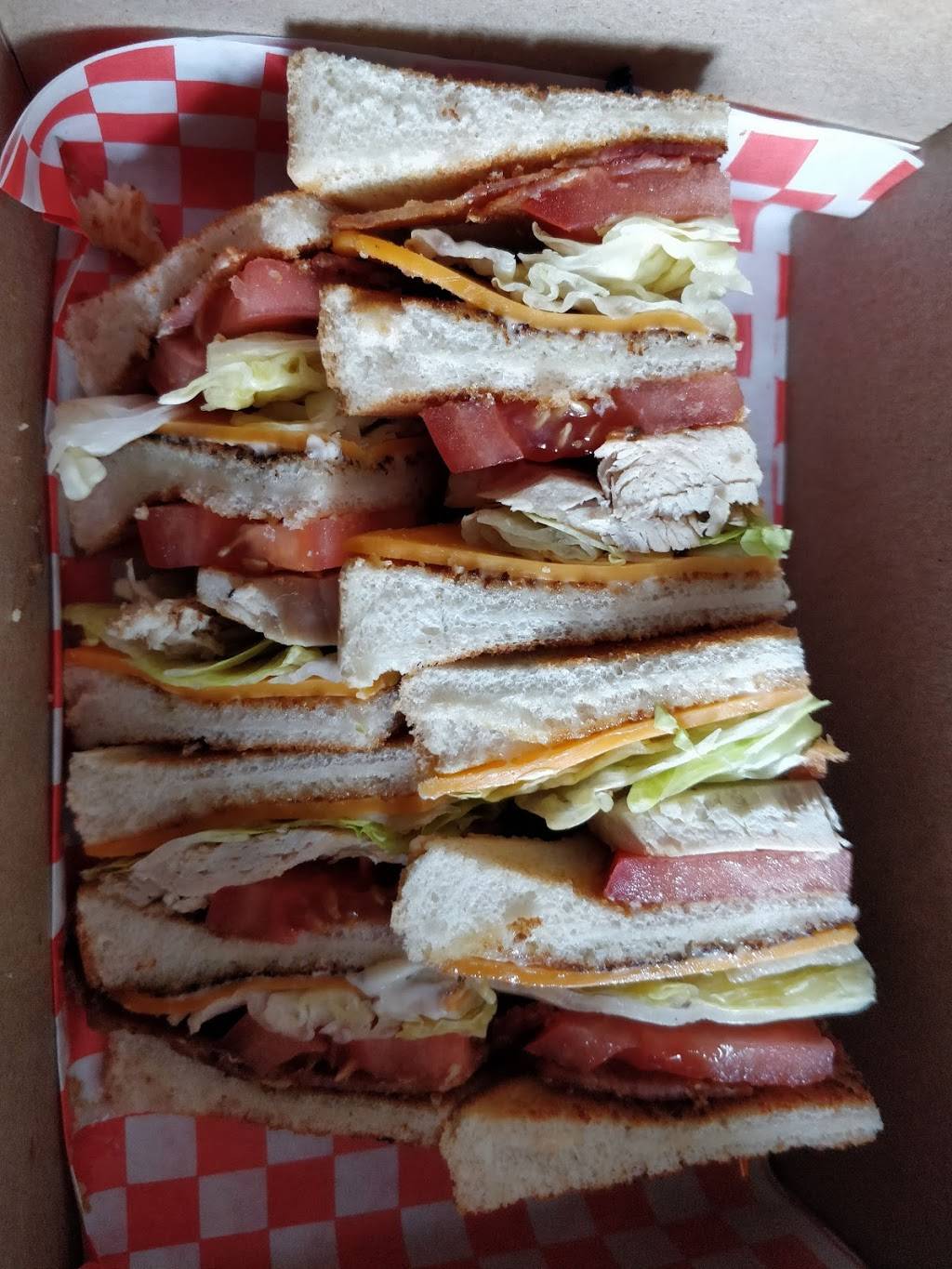 Nicholls Oval Restaurant | restaurant | 116 Parkhill Rd E, Peterborough, ON K9H 1R1, Canada | 7057490001 OR +1 705-749-0001