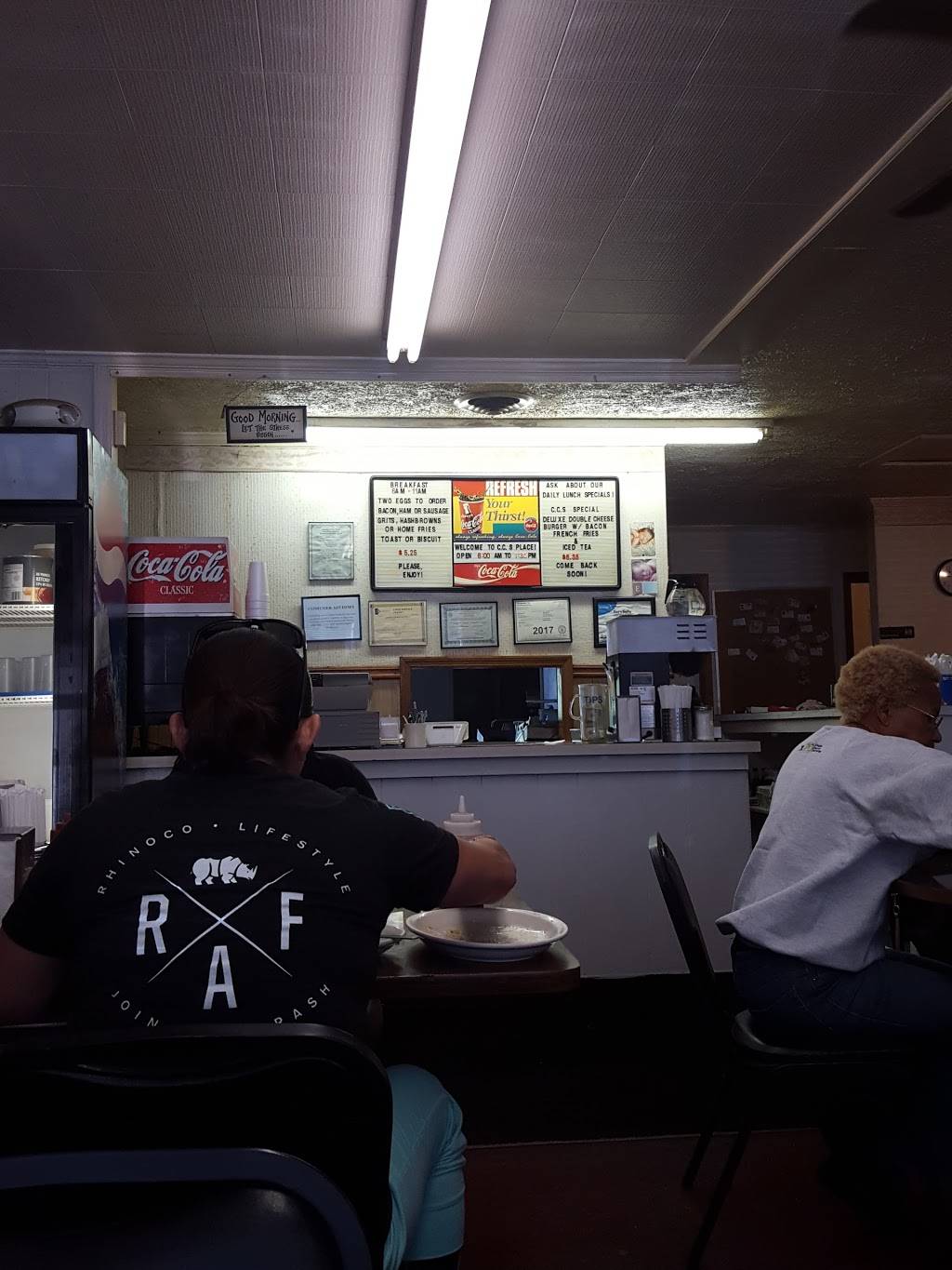 CCs Place | restaurant | 2023 Fort Benning Rd, Columbus, GA 31903, USA | 7066828888 OR +1 706-682-8888