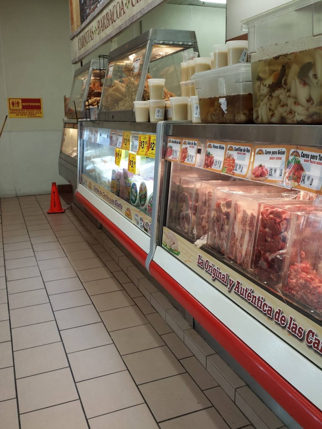 La Michoacana Meat Market | bakery | 8282 W Spring Valley Rd, Dallas, TX 75240, USA | 9722349797 OR +1 972-234-9797