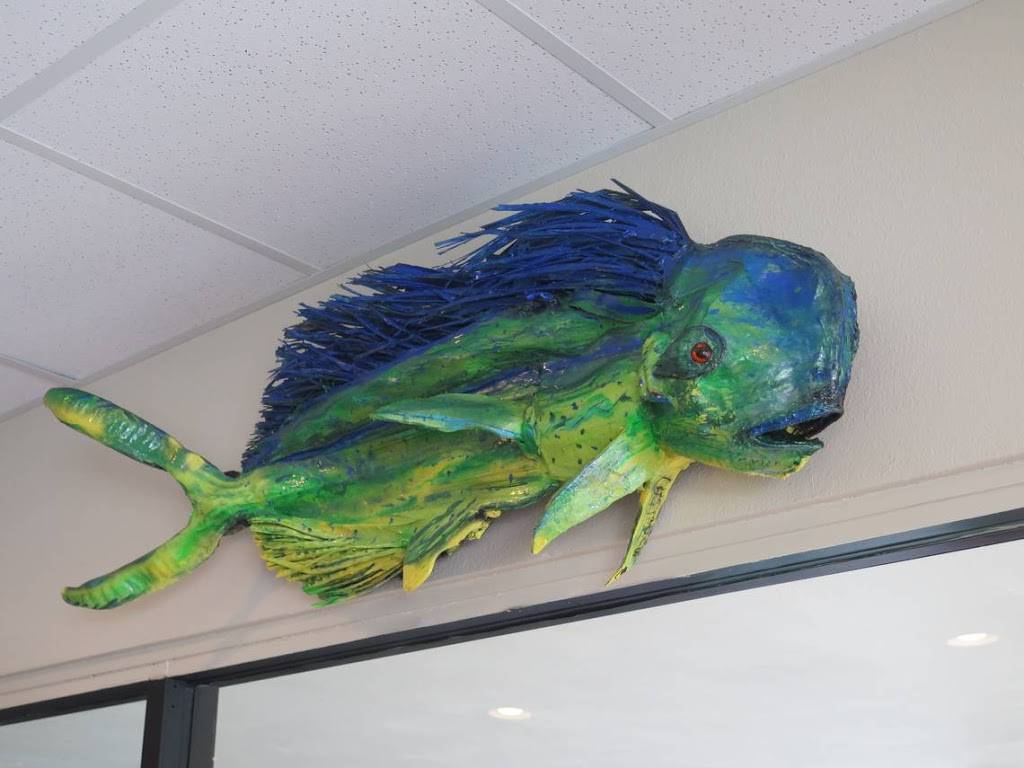 The Clam on 59th | restaurant | 4630, 1830 59th St W, Bradenton, FL 34209, USA | 9418967496 OR +1 941-896-7496
